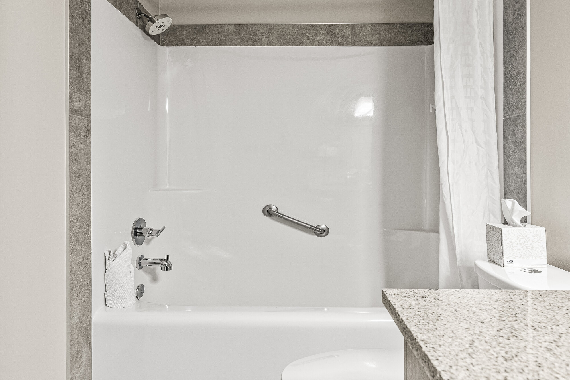 1f43d207-e3f4-4d78-9025-aca9183ca34b