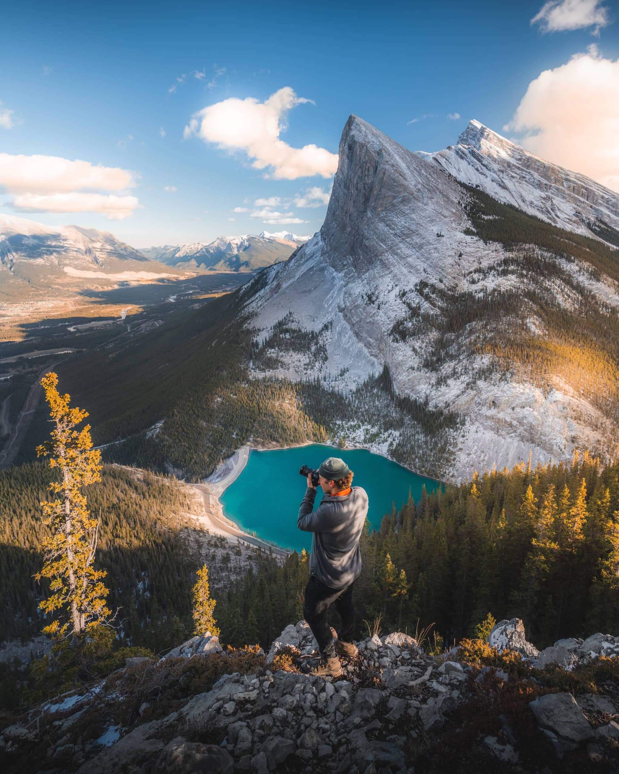 Buckle up and get ready for an exhilarating adventure as we embark on the most epic 5-day itinerary and road trip into the mesmerizing Canadian Rockies. From the bustling city of YYC to the charming town of Canmore
