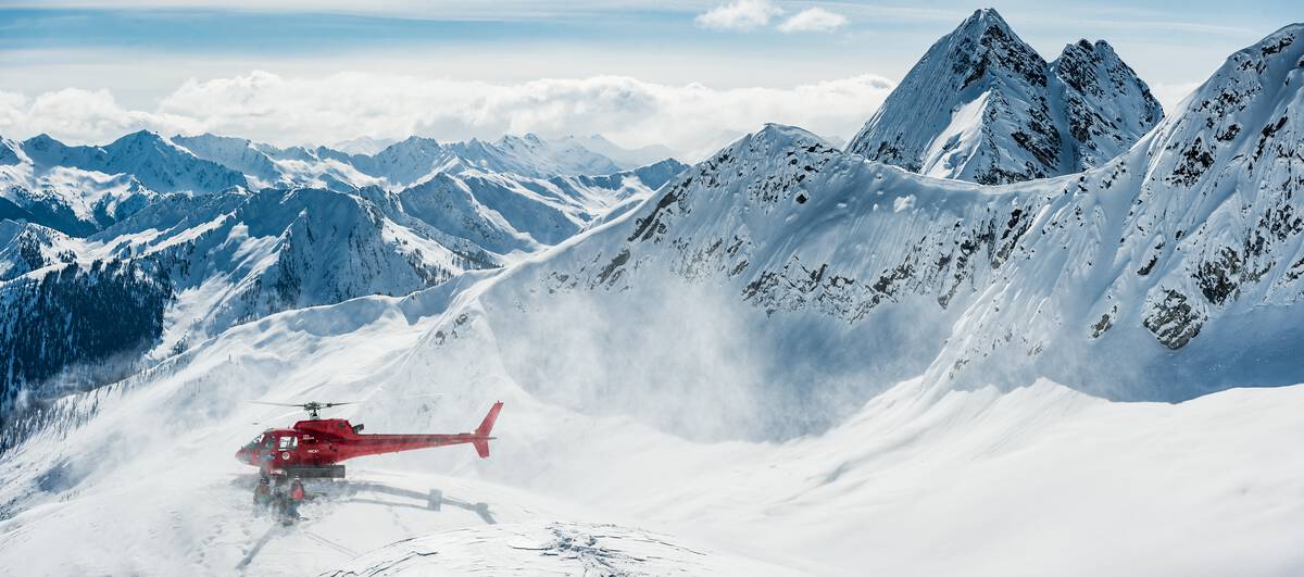 Experience the ultimate bucket-list adventure with heli and cat skiing in British Columbia! Soar above untouched powder in Revelstoke’s legendary backcountry or carve through Golden’s champagne powder. With world-class operators