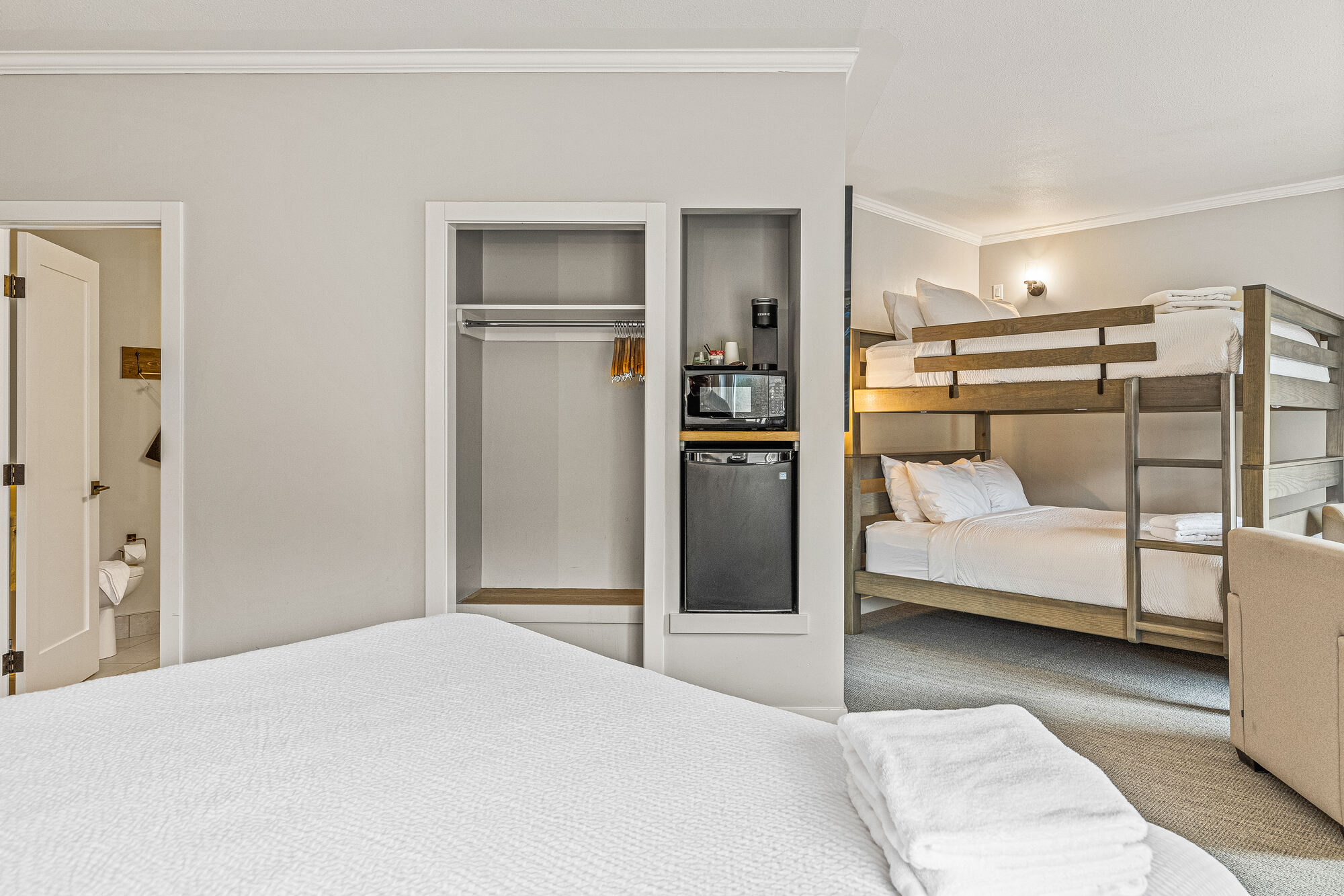 9517c7d4-6a60-4f78-8822-ca2424045a58