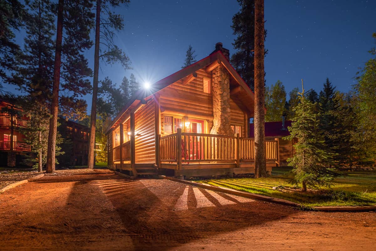 Baker-Creek-Trapper-Cabin-Nick-Fitzhardinge-Low-Res-2 copy