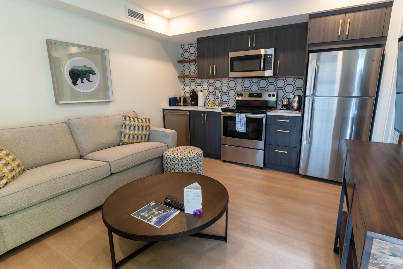 HERO - 5f21eba6dd4e03c73b8010ad_One Bedroom Apartment-1