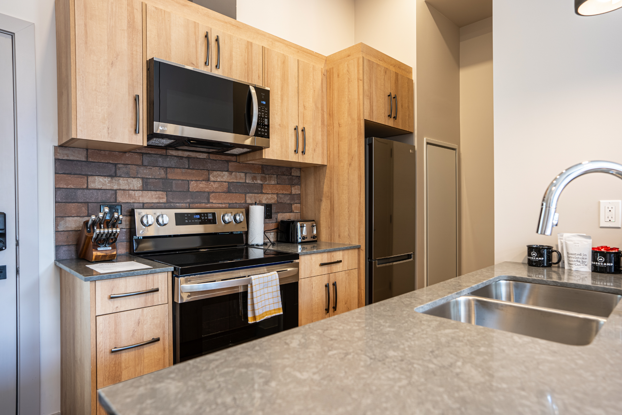 Micro Studio (5 of 8)