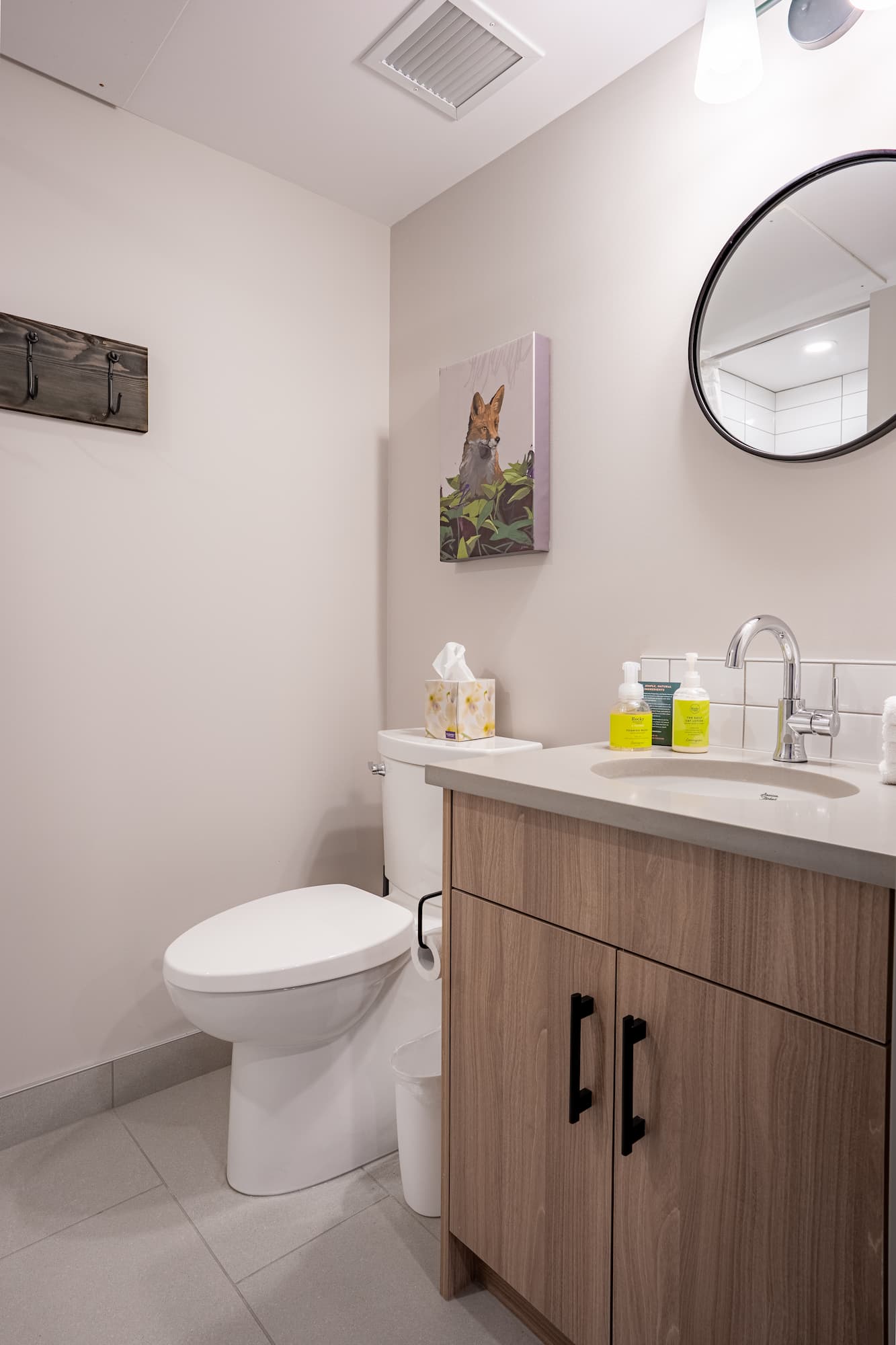 One Bedroom Apartment (5 of 6)