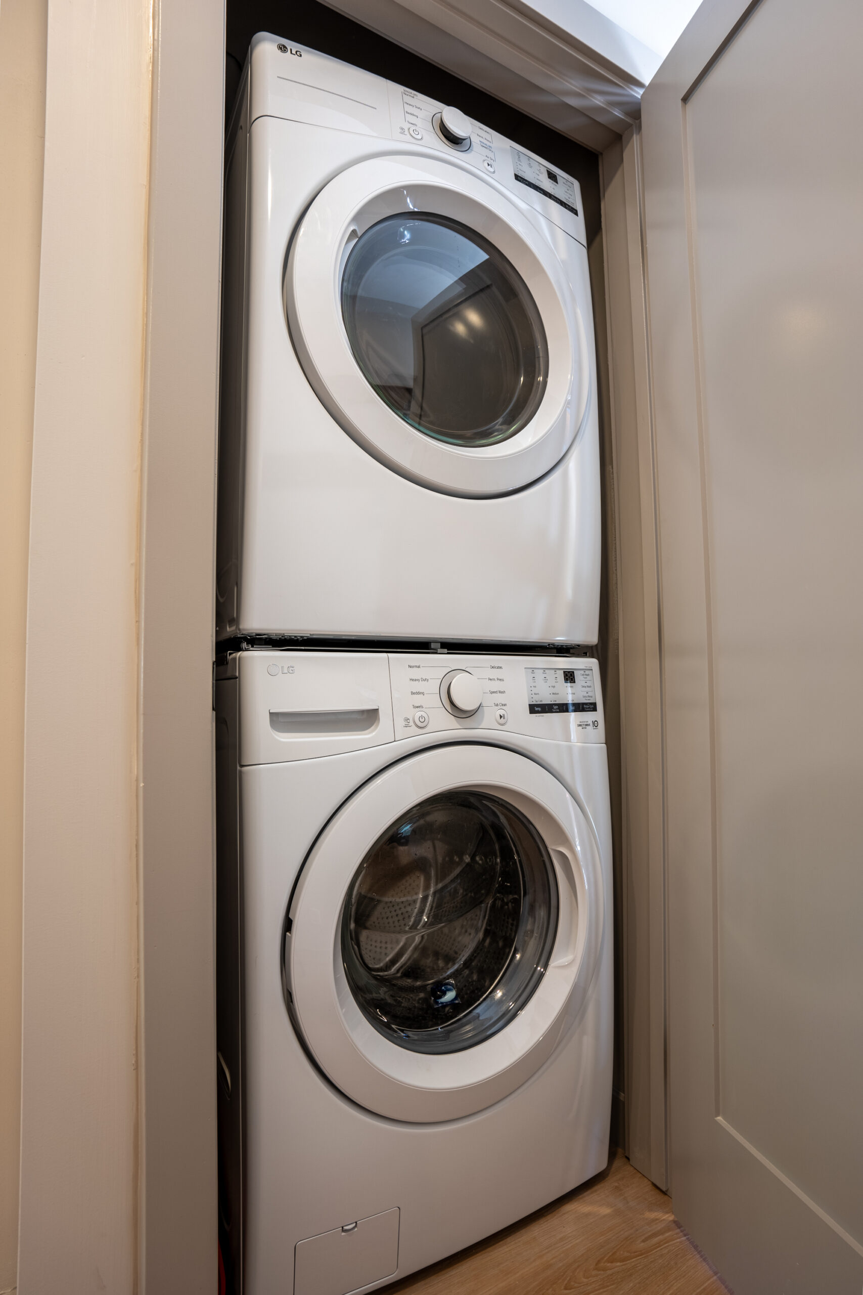 One Bedroom King Suite (6 of 7)