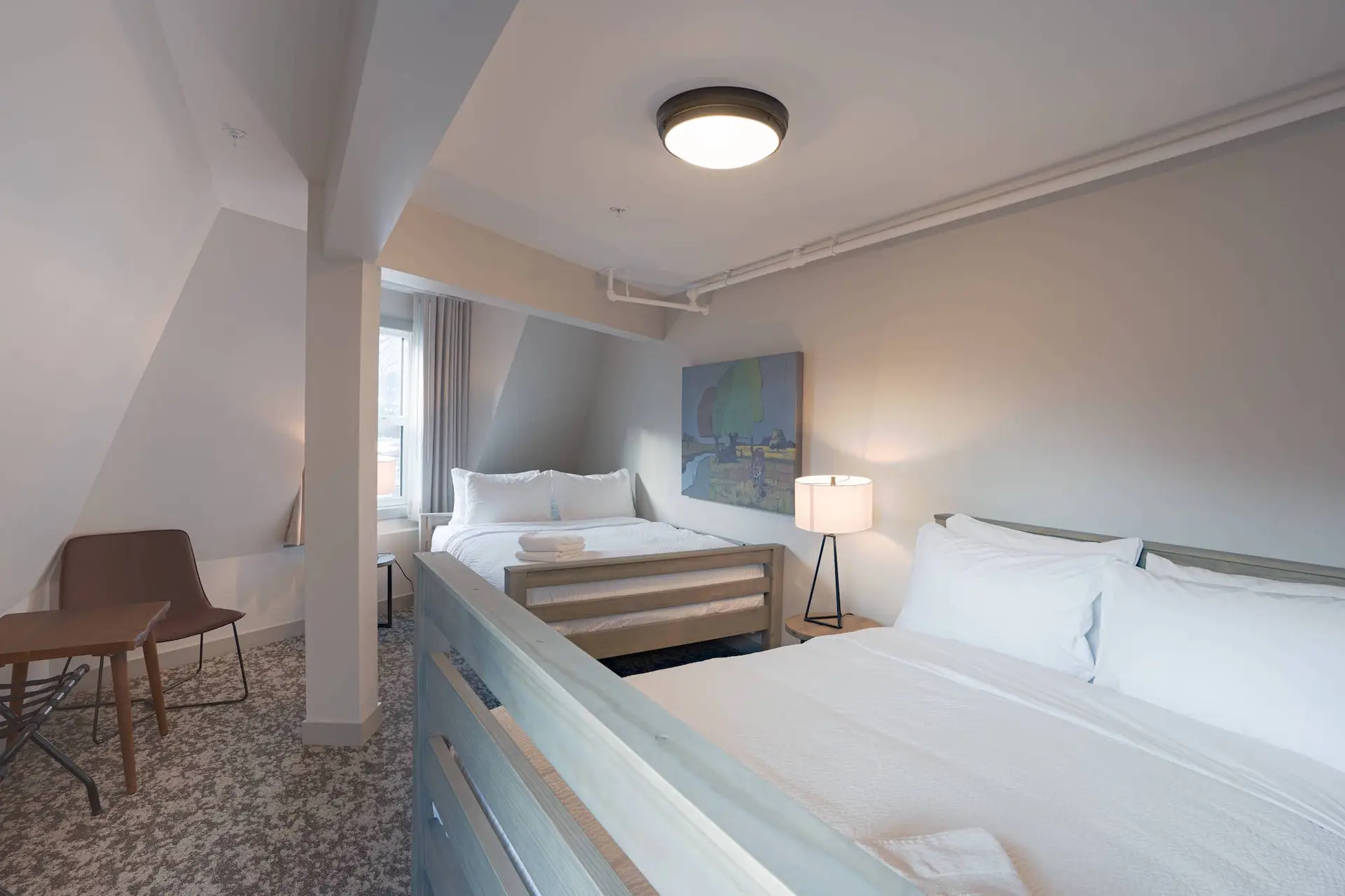 Basecamp Suites Banff: Superior Three Bedroom Suite with two beds