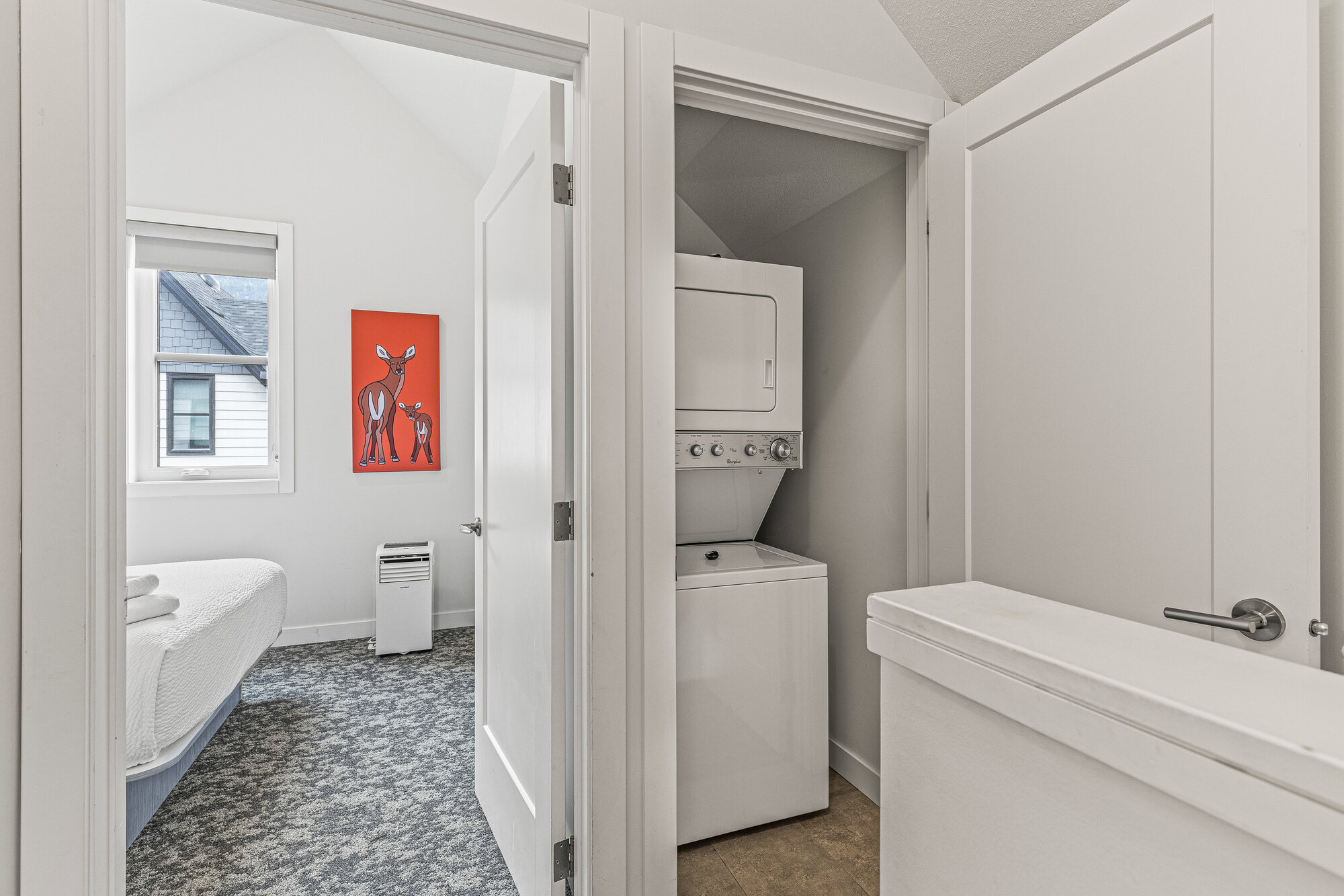 d50615bf-77c7-43f6-8fdc-bc3aa957d28a